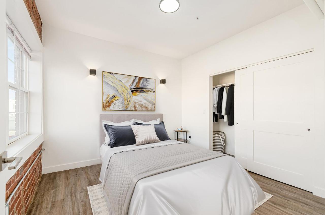The Broad Cozy Affordable Luxury In Downtown Appartement *