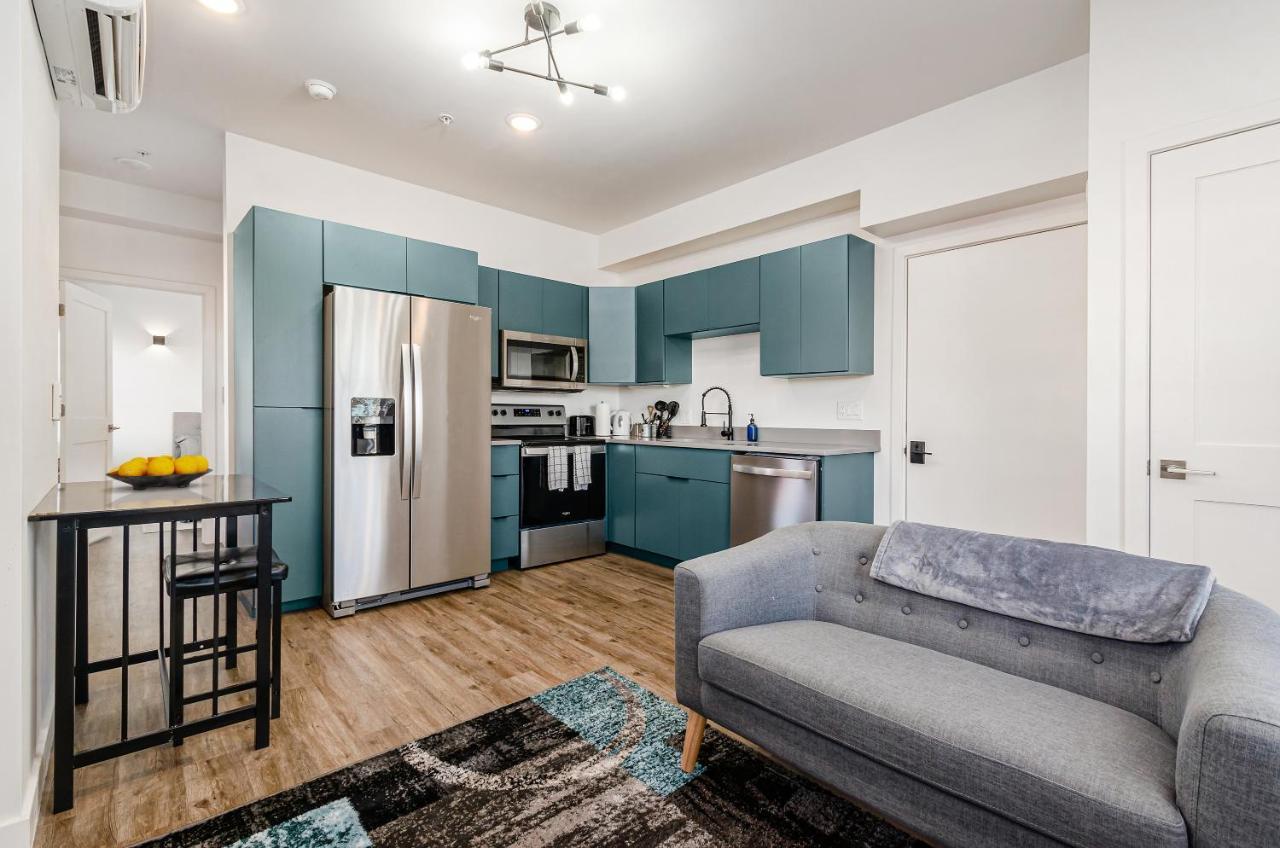 The Broad Cozy Affordable Luxury In Downtown *