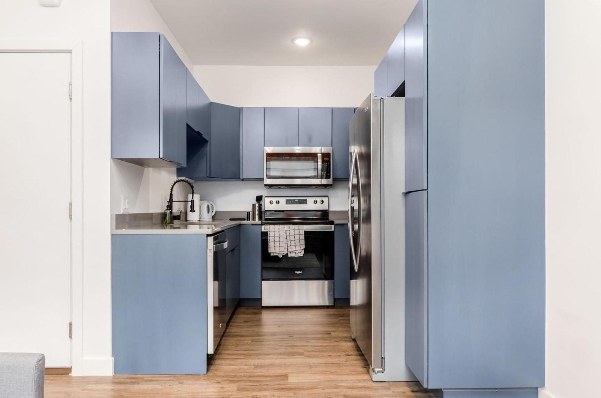 The Broad Cozy Affordable Luxury In Downtown Columbus