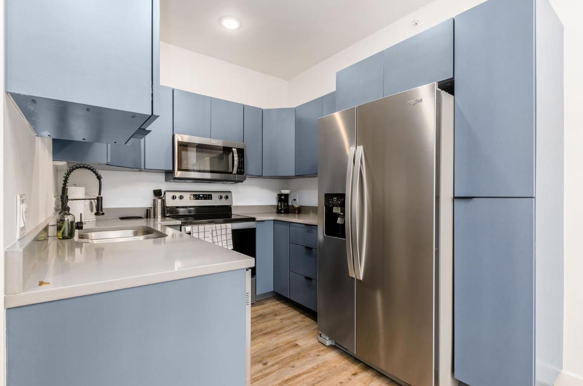 The Broad Cozy Affordable Luxury In Downtown * Columbus